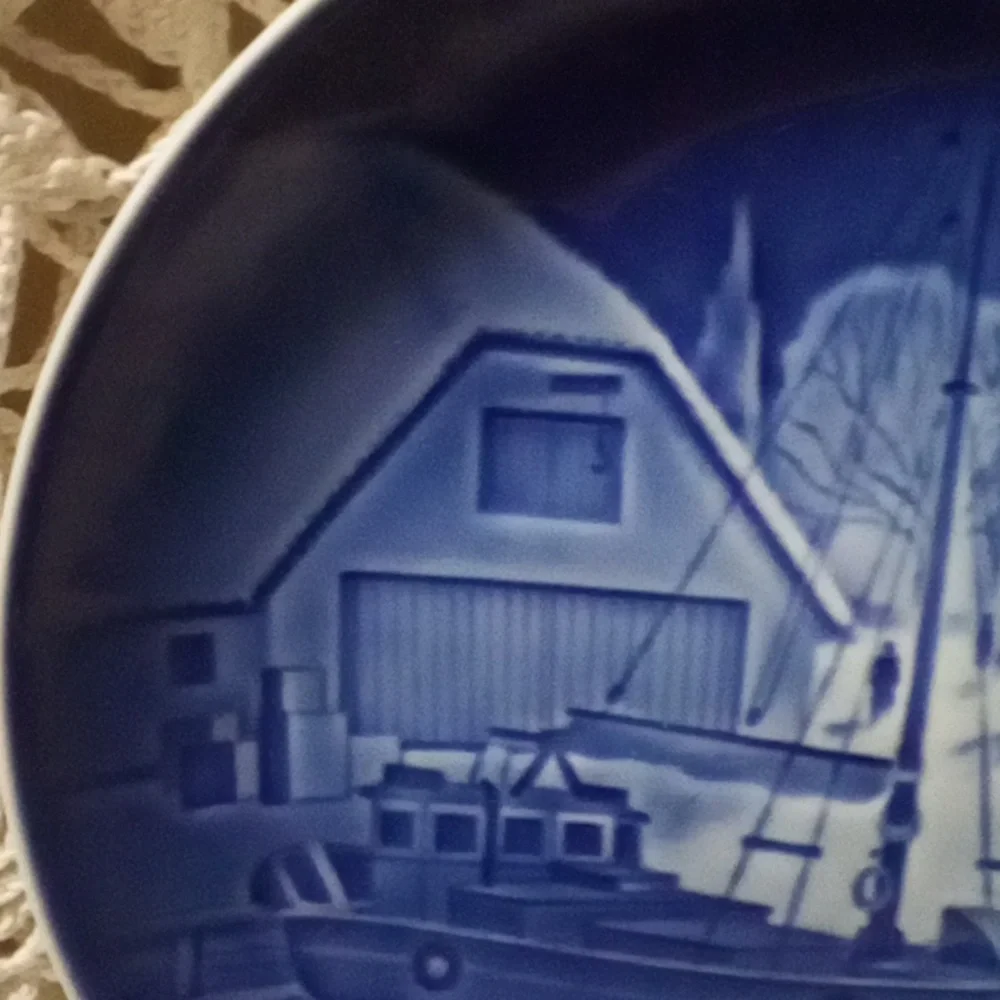 Blue Plate 1976
